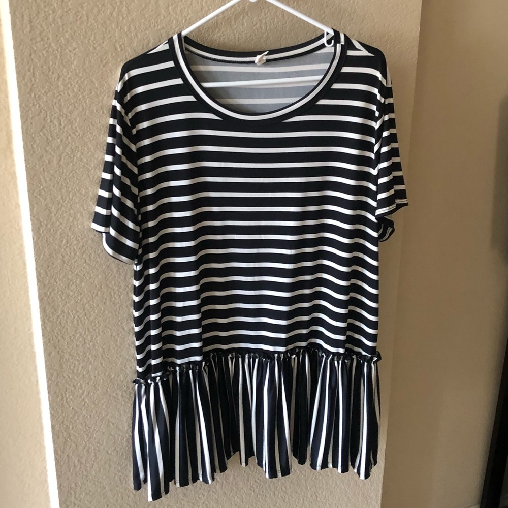 Cool Black and White Striped Top